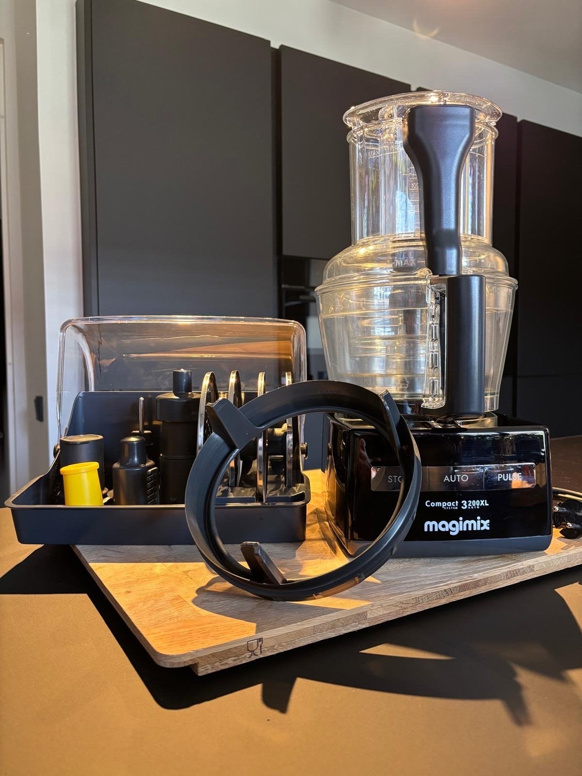 Magimix Compact 3200XL Keukenmachine - Zo goed als nieuw, 3 snelheden of meer, Ophalen of Verzenden, Zo goed als nieuw, 2 tot 3 liter