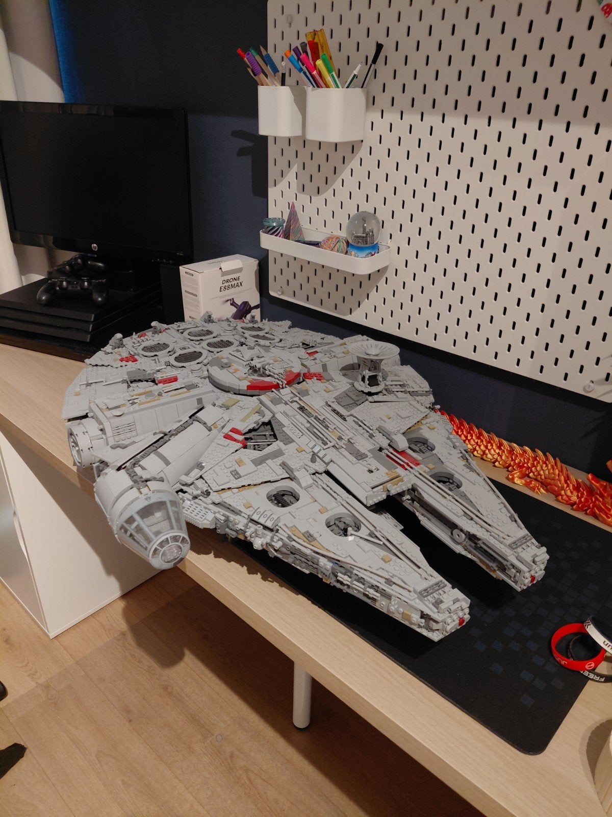 Millennium Falcon UCS - Zo goed als nieuw, Ophalen of Verzenden, Zo goed als nieuw, Overige merken