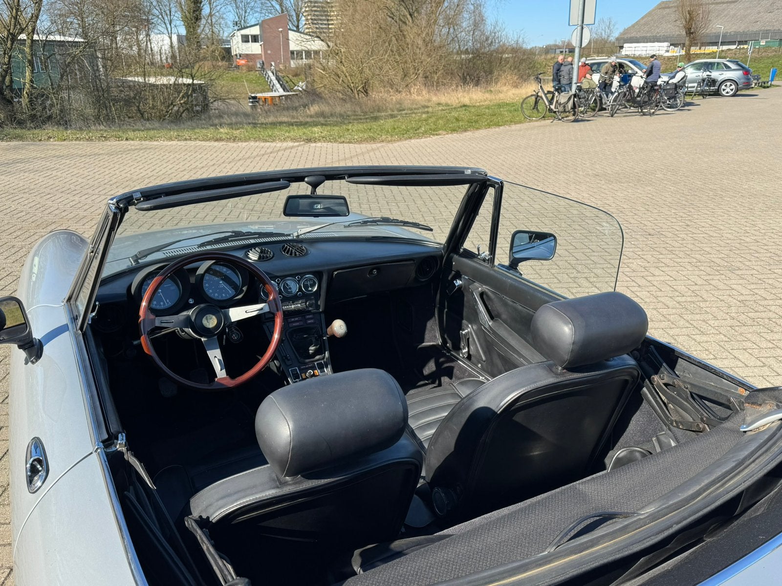Alfa Romeo 2.0 Spider Veloce 1979 NIEUWSTAAT, foto 6
