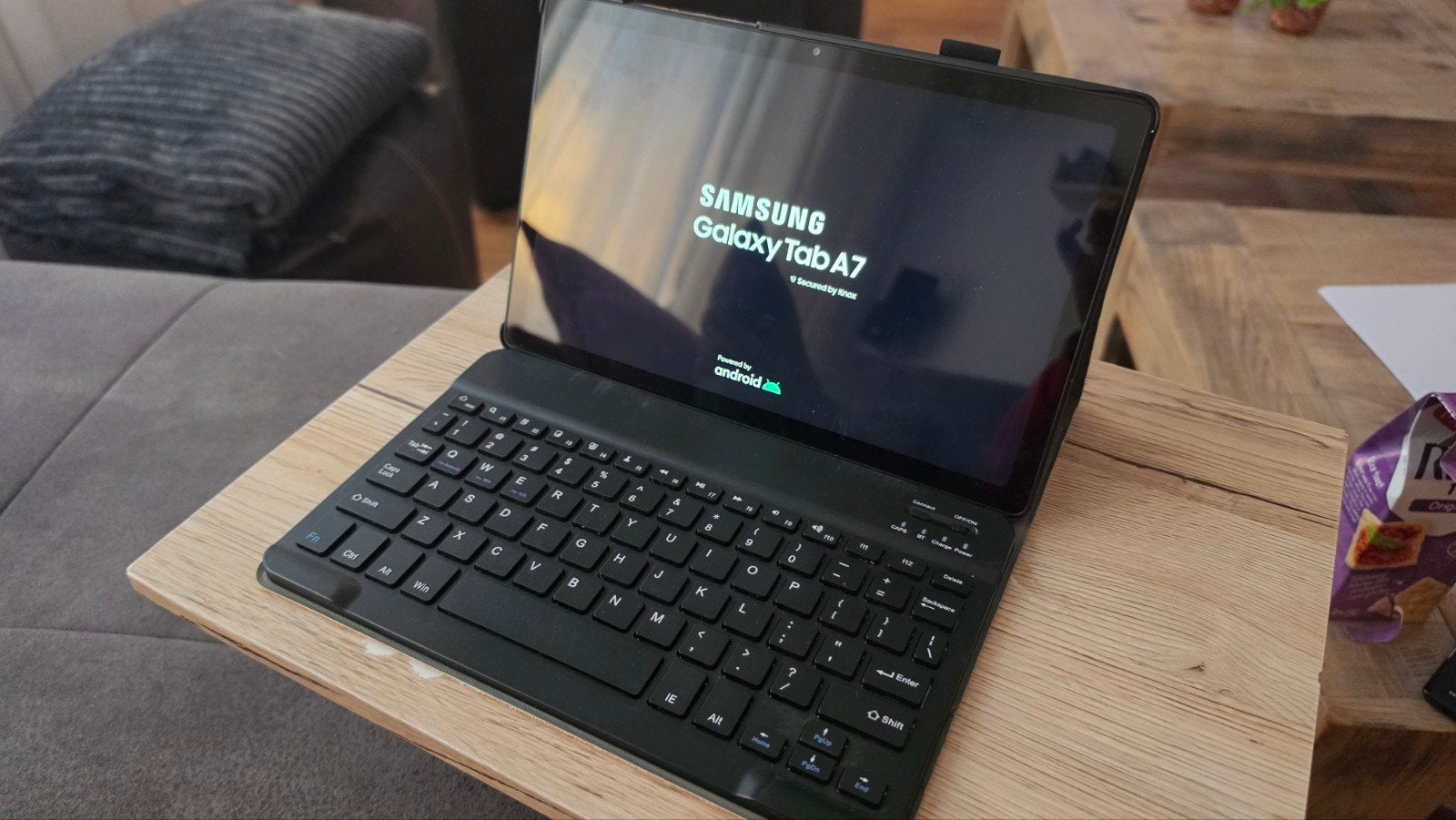 Samsung Tab A7 32 GB met toetsenbordhoes, Ophalen of Verzenden, Zo goed als nieuw