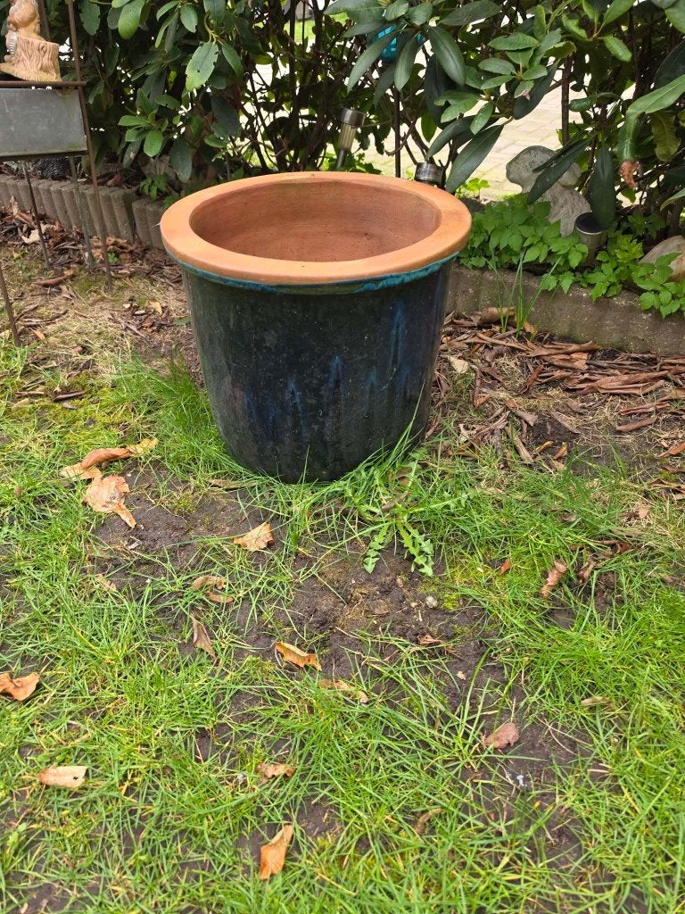 te koop een mooie grote bloempot voor 25 euro, Tuin en Terras, Bloempotten, Ophalen, Rond, Zo goed als nieuw, Minder dan 40 cm