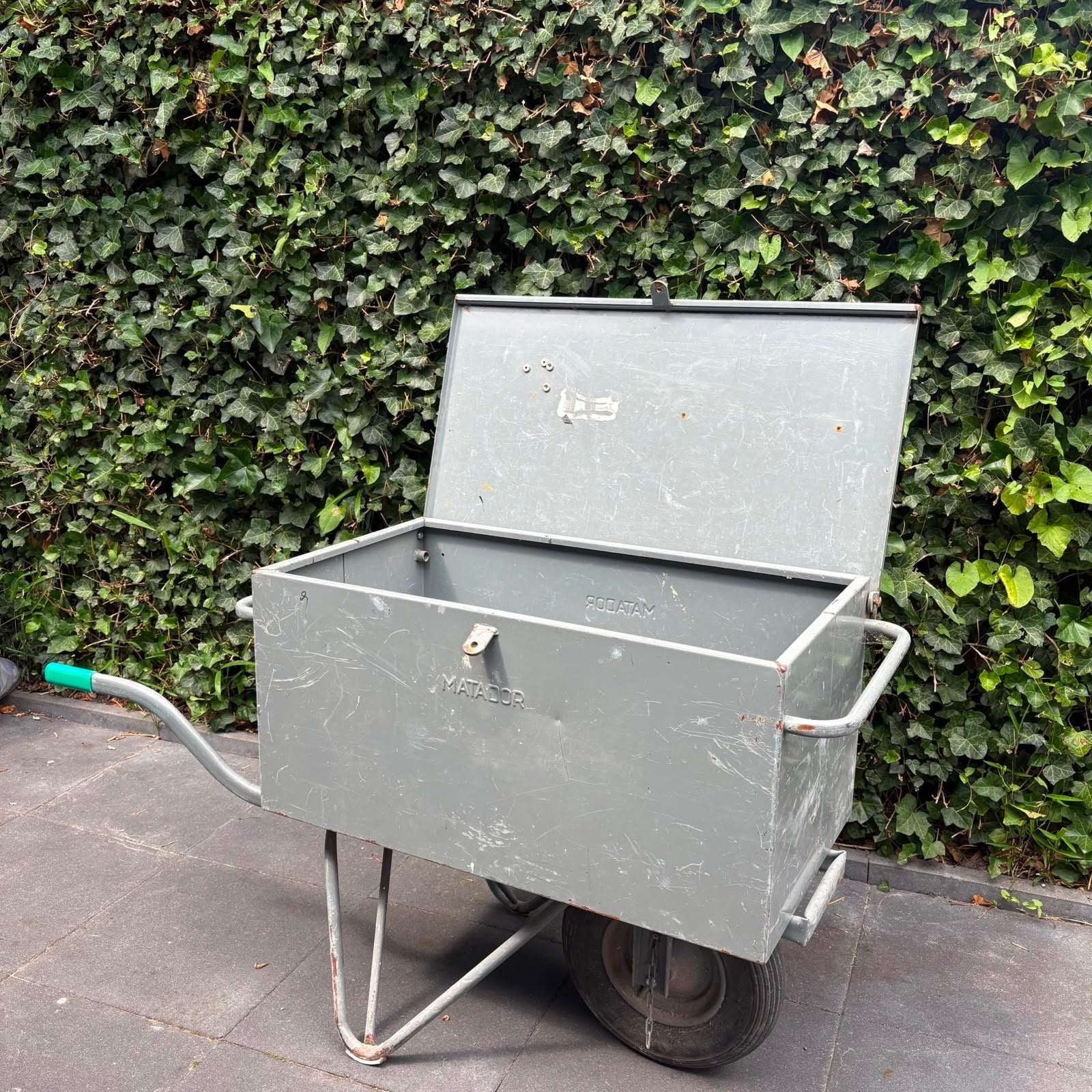 Matador Gereedschapskist op wielen - Robuust en Praktisch, Tuin en Terras, Kruiwagens, Ophalen, Gebruikt, Handmatig