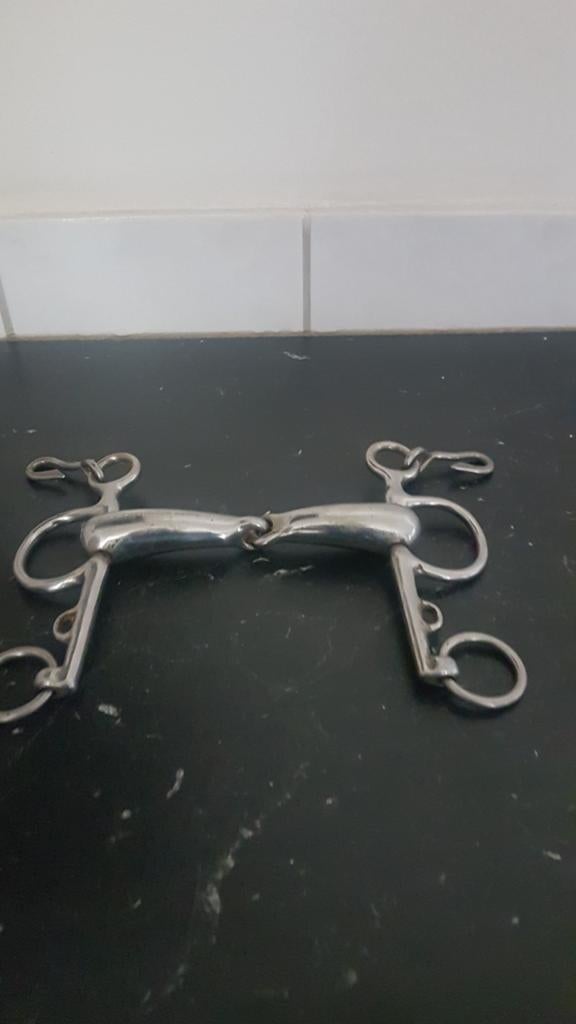Diversen merken bit,trens sprenger. Stubben, Dieren en Toebehoren, Paarden en Pony's | Hoofdstellen en Tuigage, Zo goed als nieuw