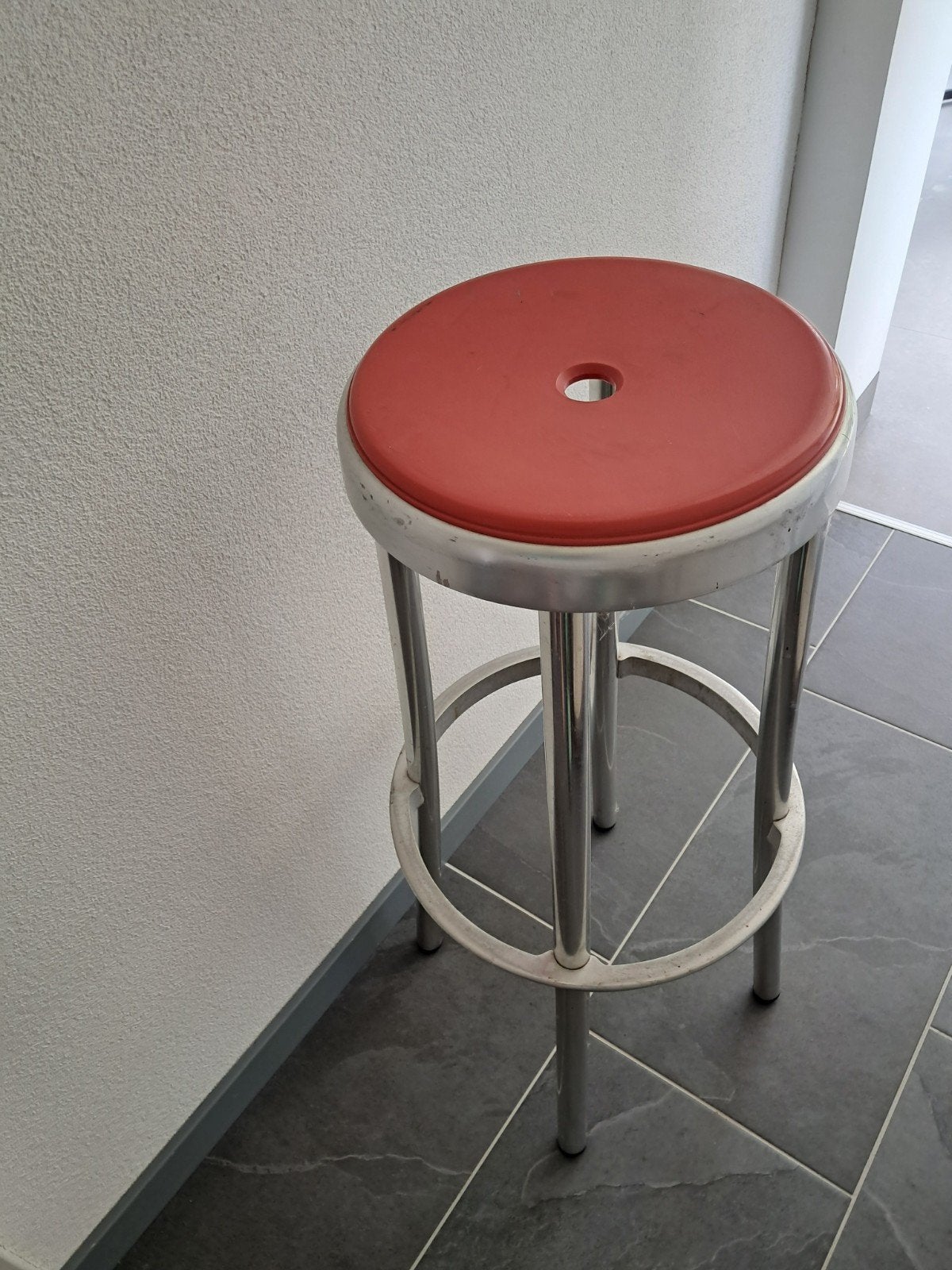 retro barkruk, 1 kruk, Ophalen of Verzenden, Kunststof, 60 tot 90 cm