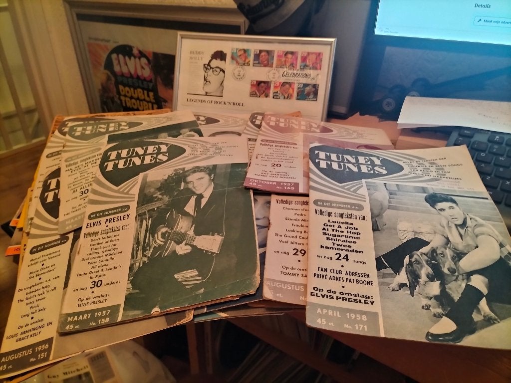 Muziek blad Tuney tunes, Artiest, Ophalen of Verzenden, Onbekend, Gelezen