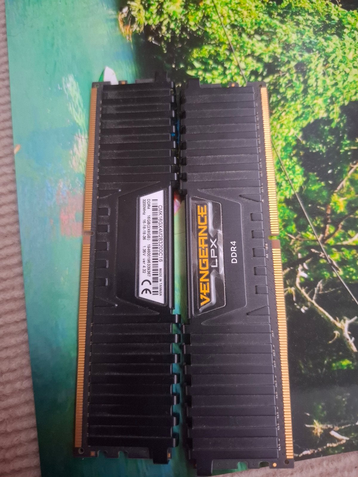 Corsair Vengeance LPX 16GB (2x8GB) DDR4 RAM 3200MHz, Ophalen, Gebruikt, Server, DDR4