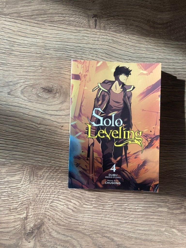 Solo Leveling 4 978-1-9753-3724-7, Boeken, Amerika, Chugong, Ophalen, Gelezen
