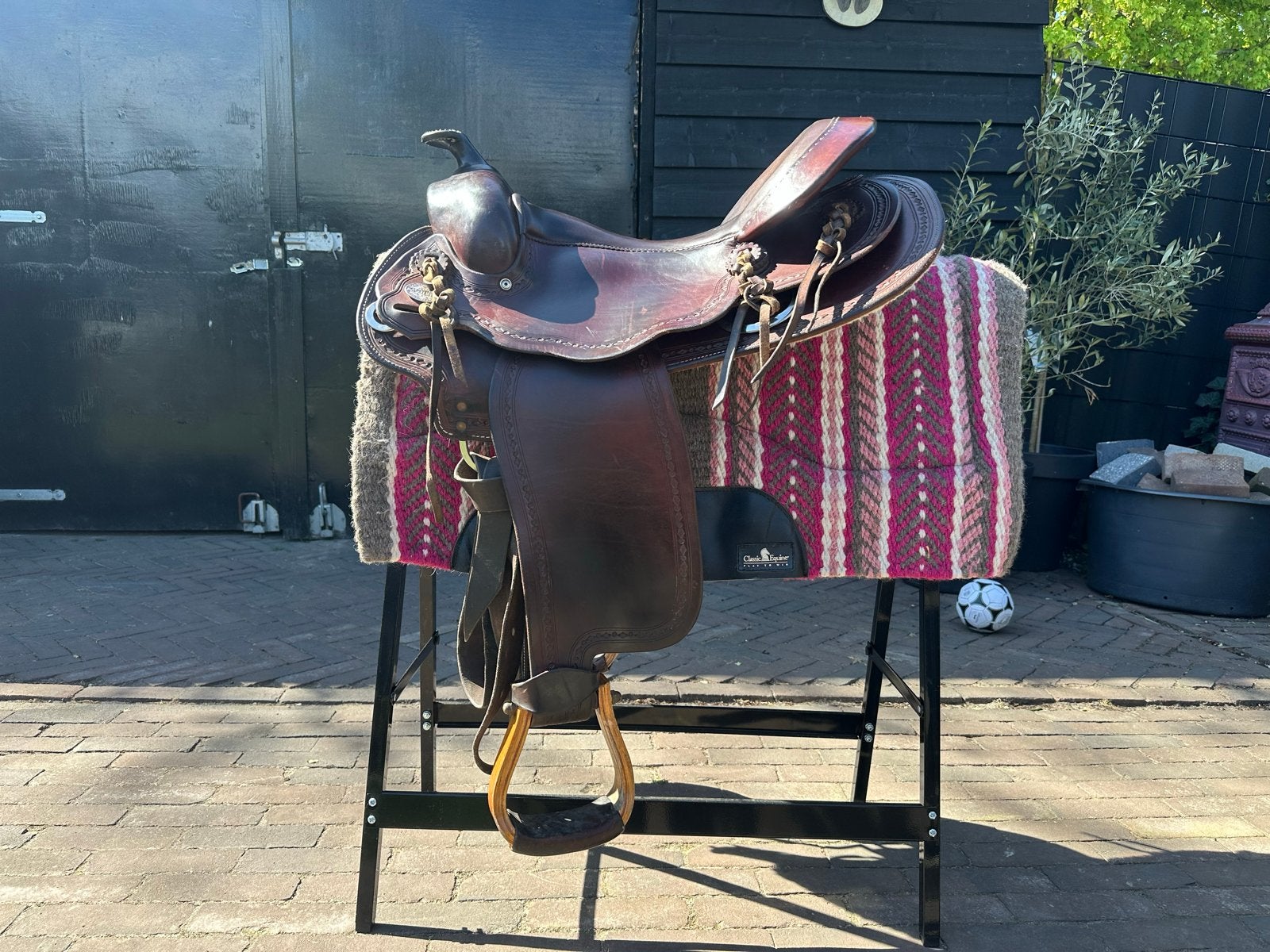 Equiflex westernzadel 16 inch, Ophalen, Gebruikt, Overige disciplines, Inclusief stijgbeugels