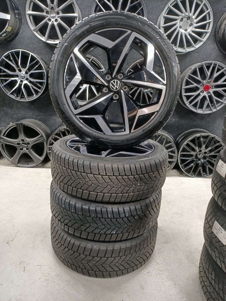 VW ID3 lichtmetaal velgen 19"inch winterbanden 5x112, Ophalen, Gebruikt, 19 inch, Banden en Velgen