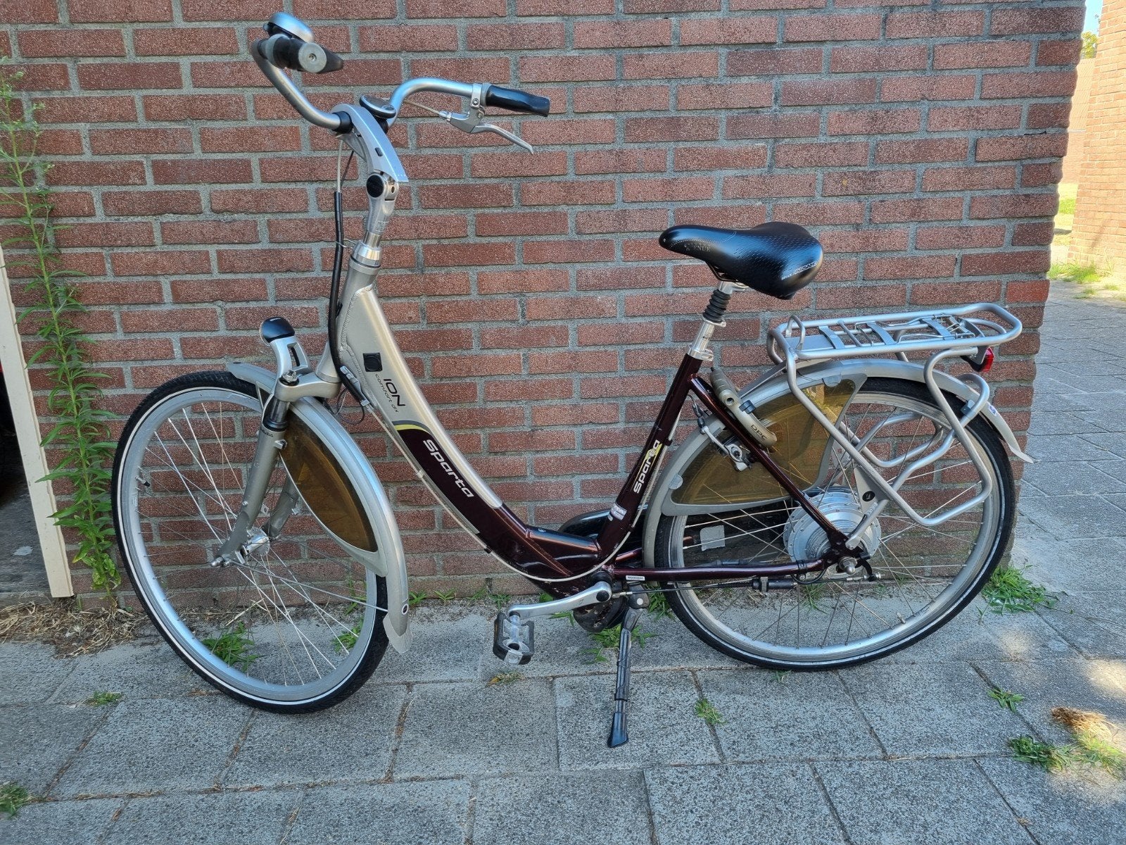 Sparta ion damesfiets (accu defect), Fietsen en Brommers, Elektrische fietsen, Ophalen, Gebruikt, Minder dan 30 km per accu, Sparta