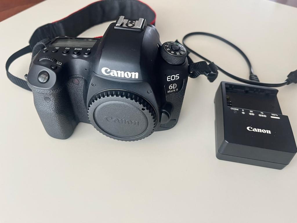 Canon EOS 6D Mark II met Sigma lens, Audio, Tv en Foto, Fotocamera's Digitaal, Gebruikt, Spiegelreflex, Canon, Ophalen of Verzenden
