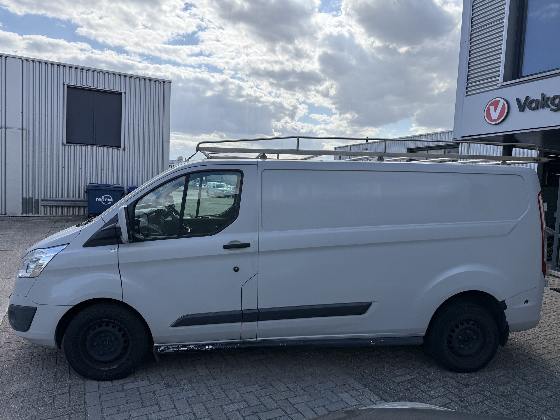 Ford Transit Custom 290 2.0 TDCI L2H1 Ambiente (bj 2018), Auto's, Voorwielaandrijving, Stof, Euro 6, 4 cilinders