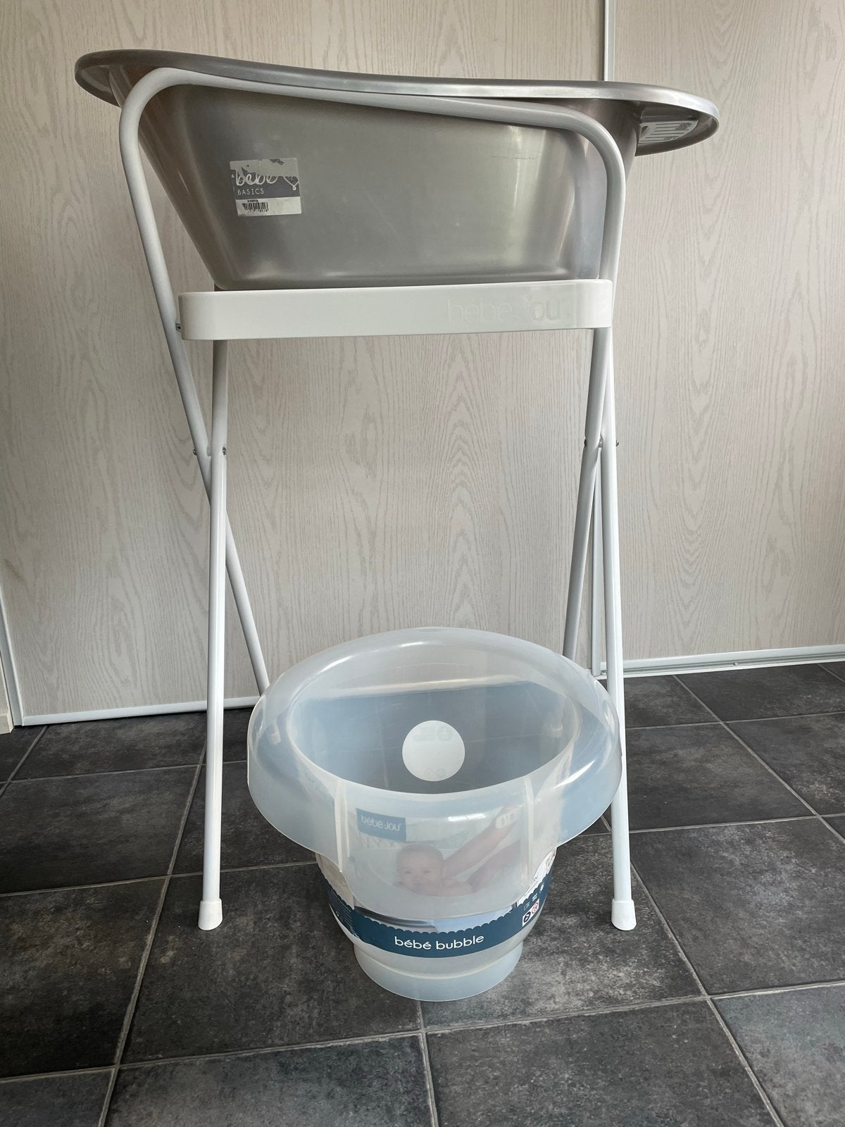 Bébé-Jou badje met standaard en Bébé Bubble, Ophalen, Zo goed als nieuw, Badje, Bébé-jou