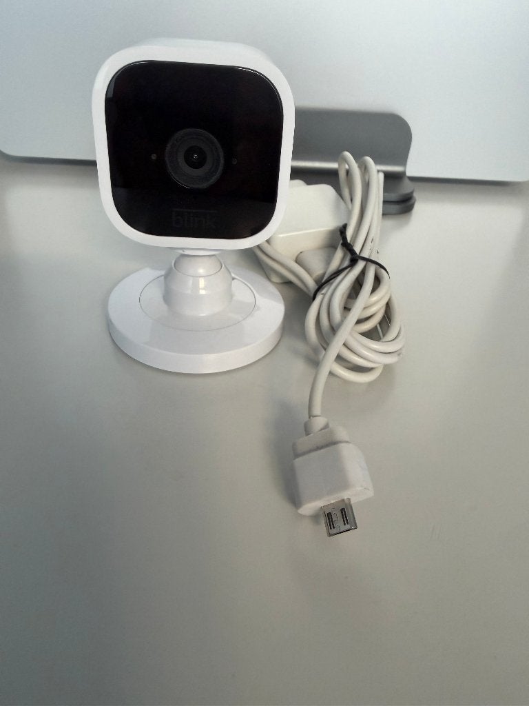 Blink mini camera, Audio, Tv en Foto, Videobewaking, Verzenden, Gebruikt