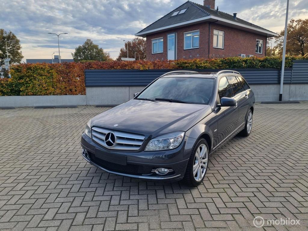 Mercedes W204 C250 CGI Station Avantgarde (panoramadak), Automaat, Achterwielaandrijving, Zwart, Navigatiesysteem