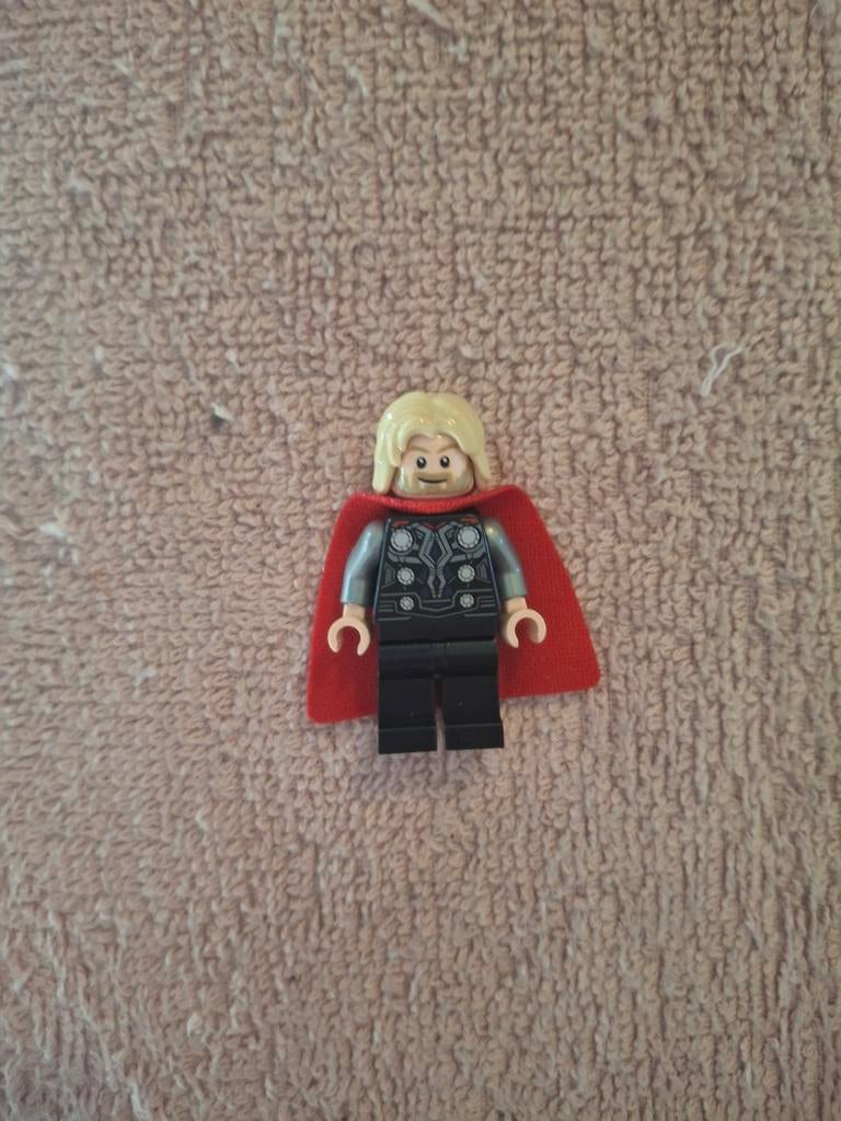 Lego Marvel Thor Minifiguur SH0804, Marvel, Lego, Ophalen of Verzenden, Zo goed als nieuw