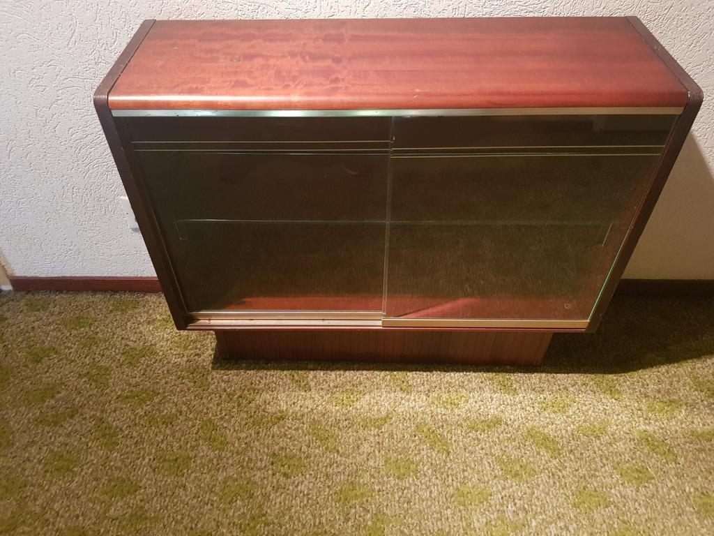 Vintage Vitrinekast highboard met Schuifdeuren -Jaren ''60 l, Antiek en Kunst, Ophalen