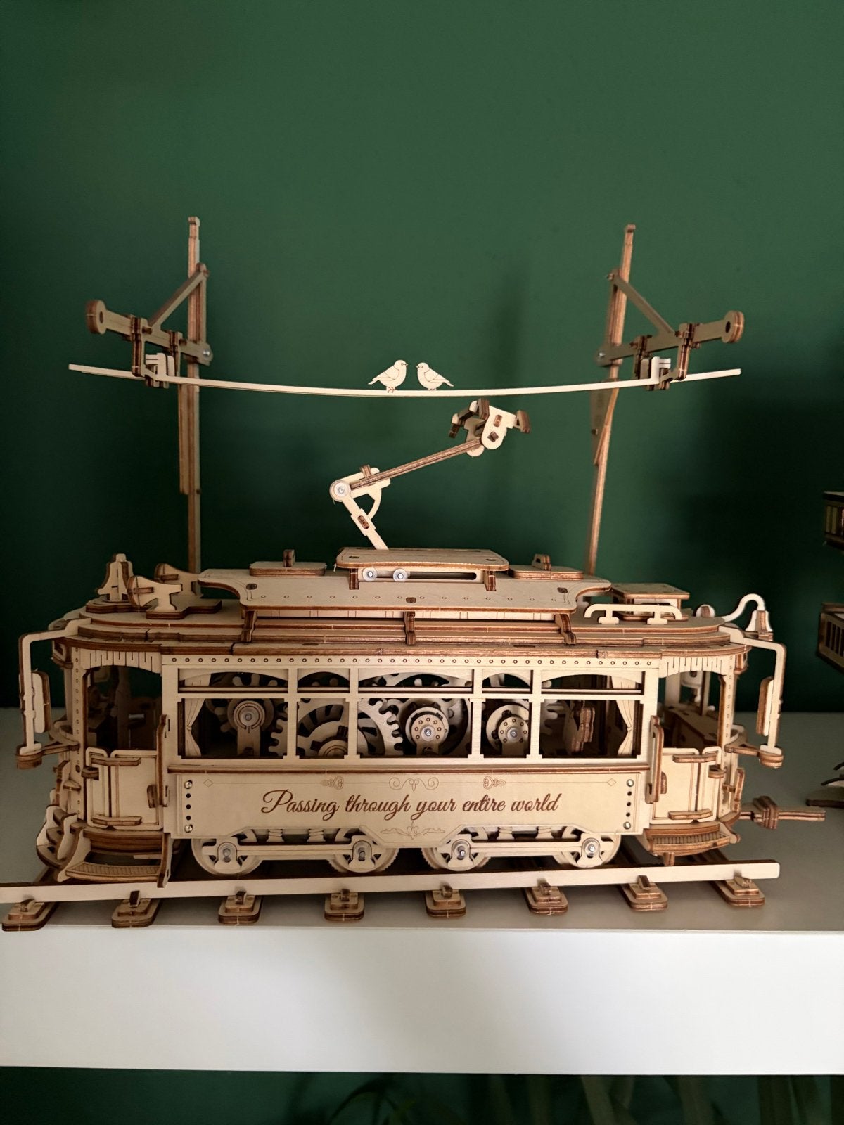 Houten Tram Model - Decoratief Stuk met Bewegende Delen, Ophalen of Verzenden, Zo goed als nieuw, Overige typen, Overige merken