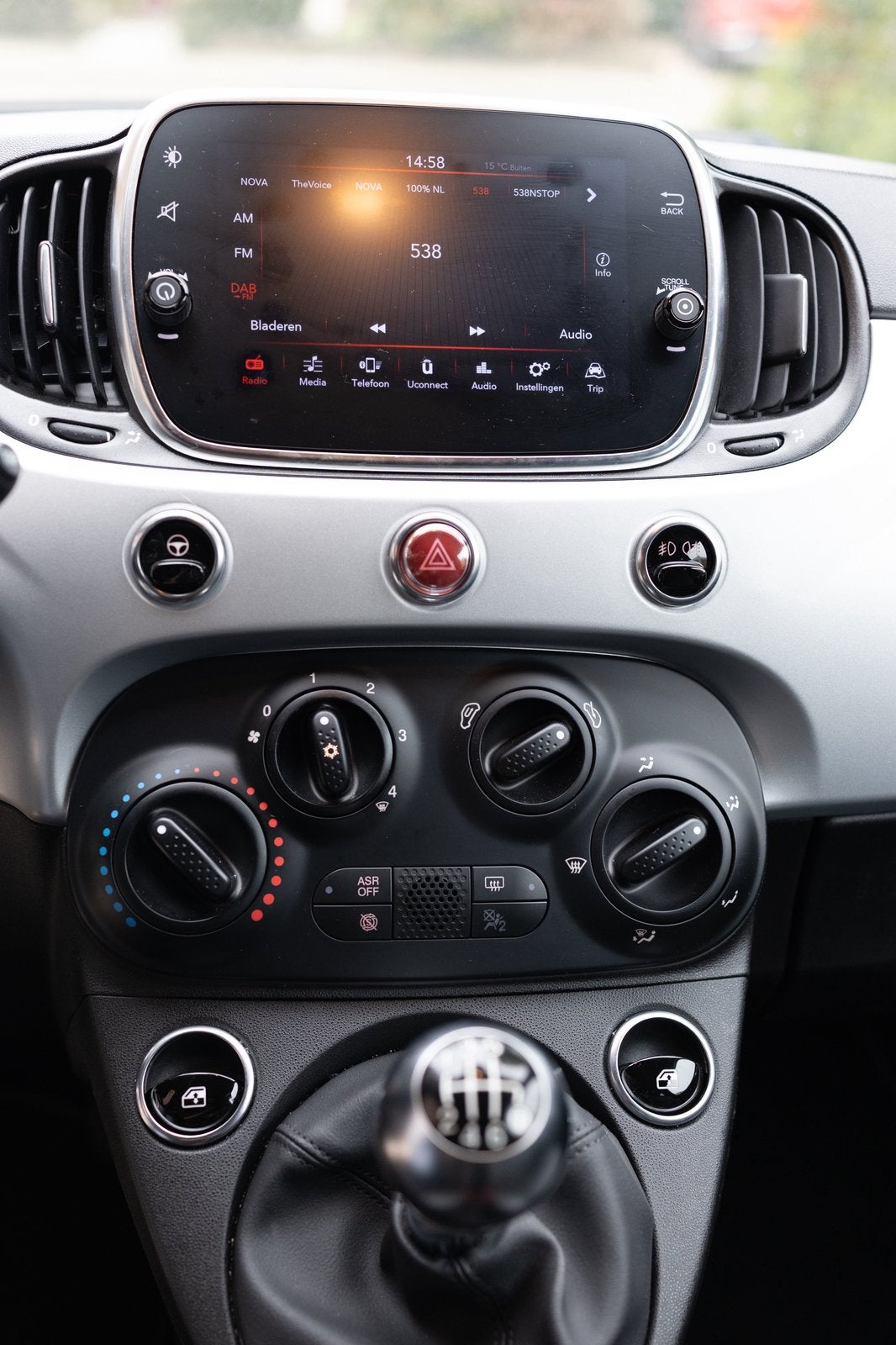 Foto 7 van Fiat 500 1.0 Hybrid Sport | CarPlay | Cruise control