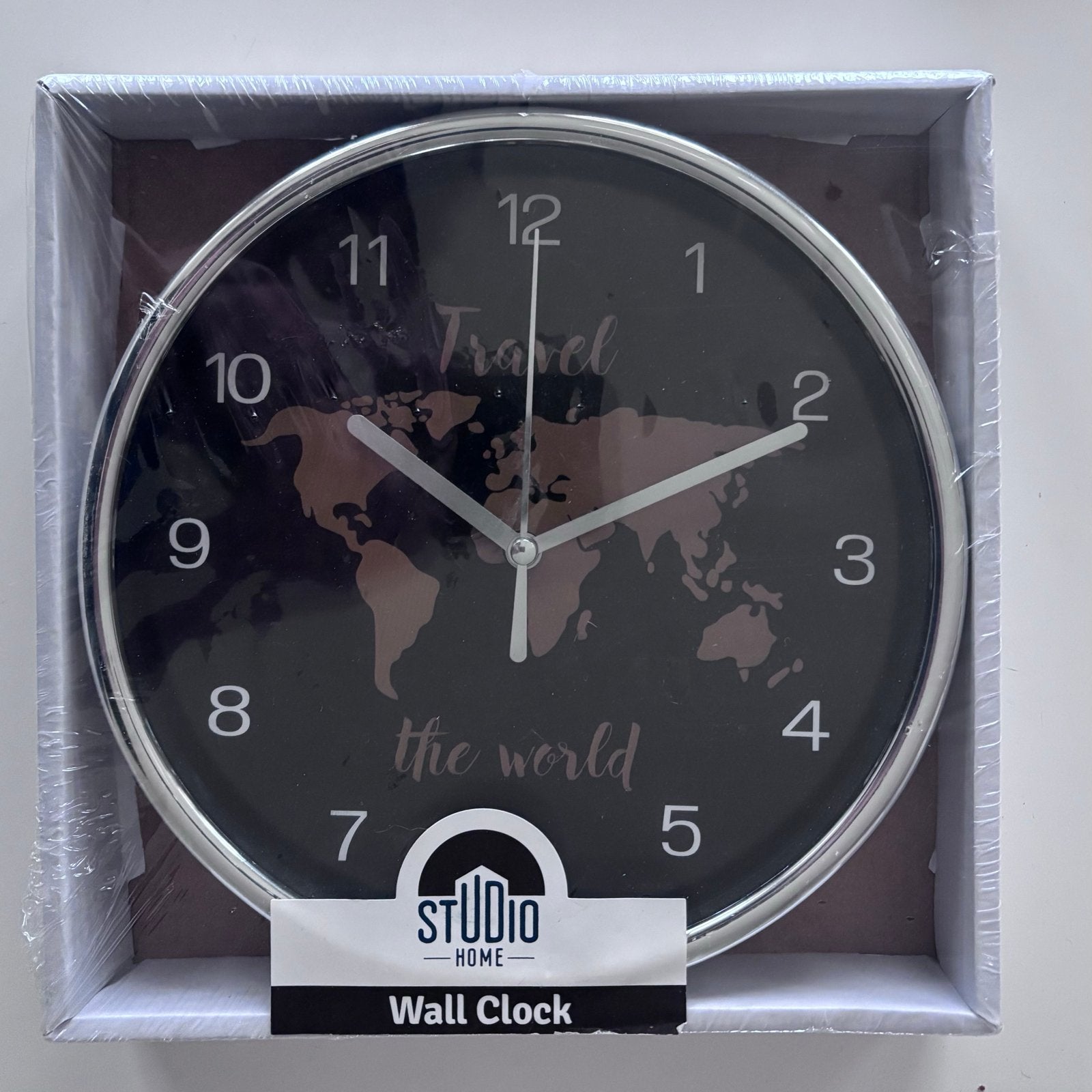 Wandklok 'Travel the World' - Zwart/Zilver, Ø 19 cm, Wandklok, Analoog, Werkt op batterijen, Nieuw