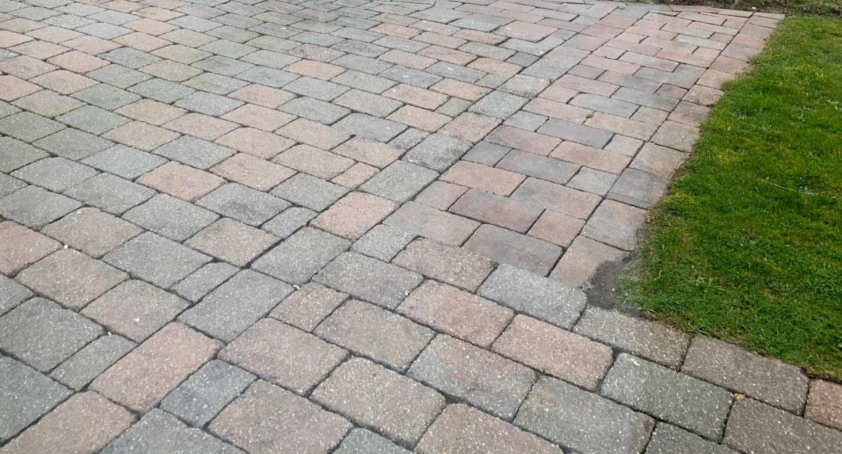GRATIS ± 7,6 m² trommelstenen 20x30x6 – genuanceerd, Tuin en Terras, Ophalen, Gebruikt, Klinkers, 5 tot 10 m²