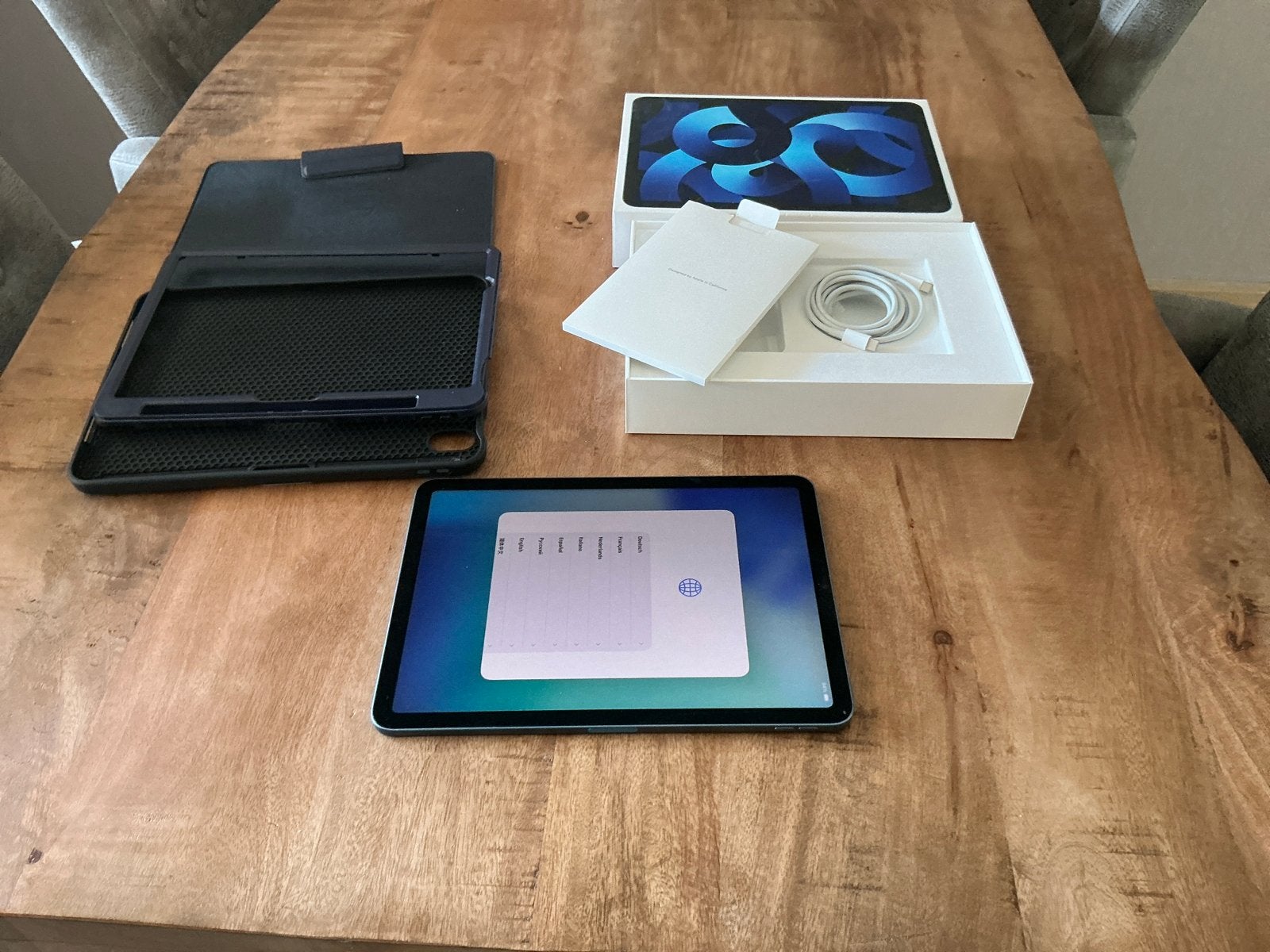 Apple iPad Air 4e generatie 64GB Wi-Fi in Sky Blue, Blauw, Apple iPad Air, Zo goed als nieuw, 64 GB