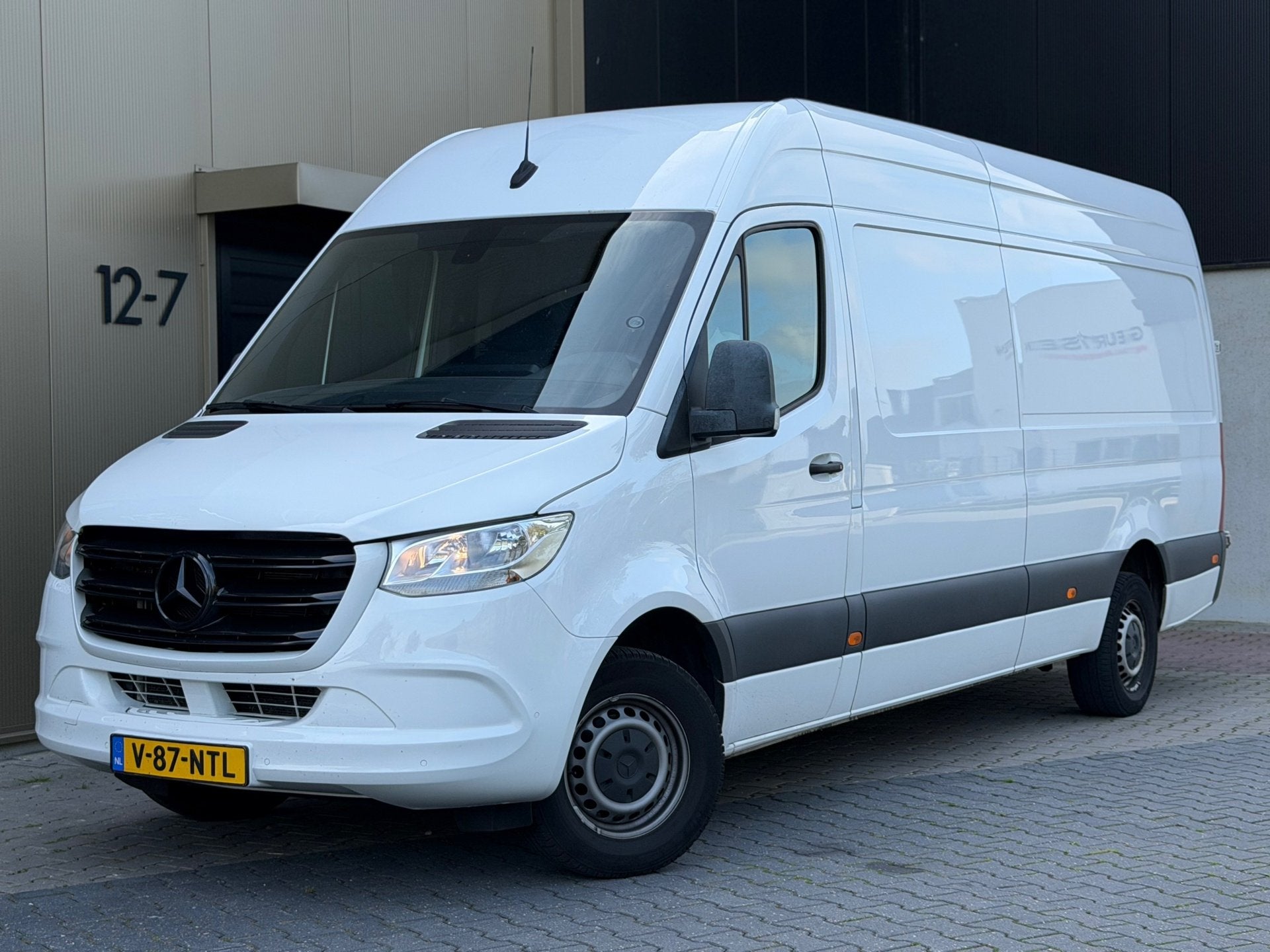 Mercedes-Benz SPRINTER 317CDI|L3H2|RWD|Carplay, Auto's, Automaat, Dealer onderhouden, Achterwielaandrijving, Gebruikt