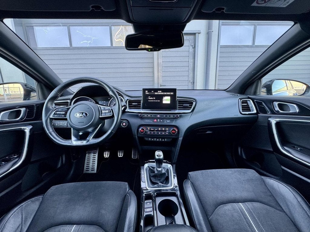 Kia ProCeed 1.0 -120pk T-GDI | GT-Line | 125.000 KM NAP | TO, Voorwielaandrijving, Blauw, Origineel Nederlands, Handgeschakeld