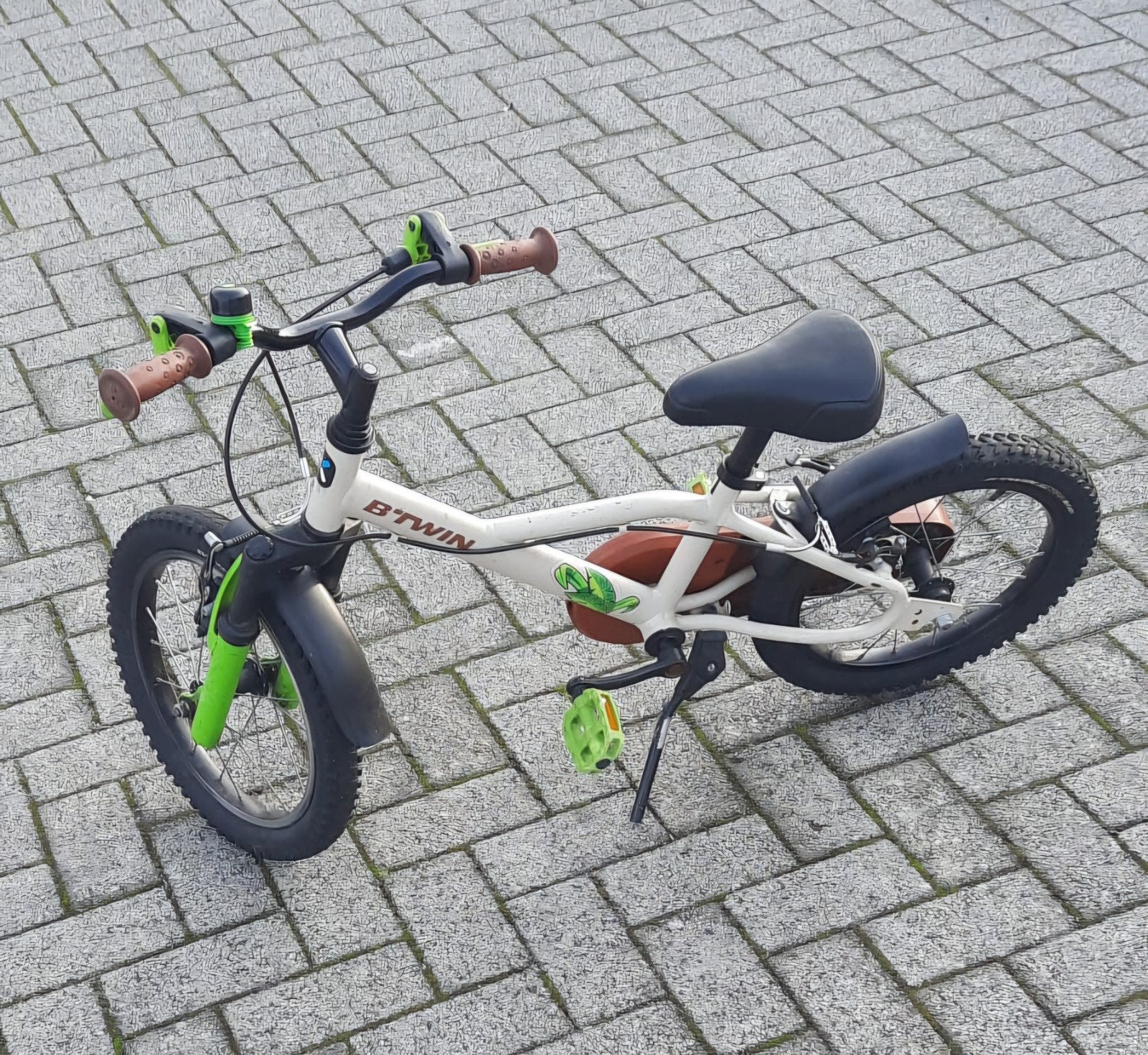 Goedfietsende 16 inch BTwin jongensfiets met handremmen., Fietsen en Brommers, Fietsen | Kinderfietsjes, Ophalen, 16 tot 20 inch
