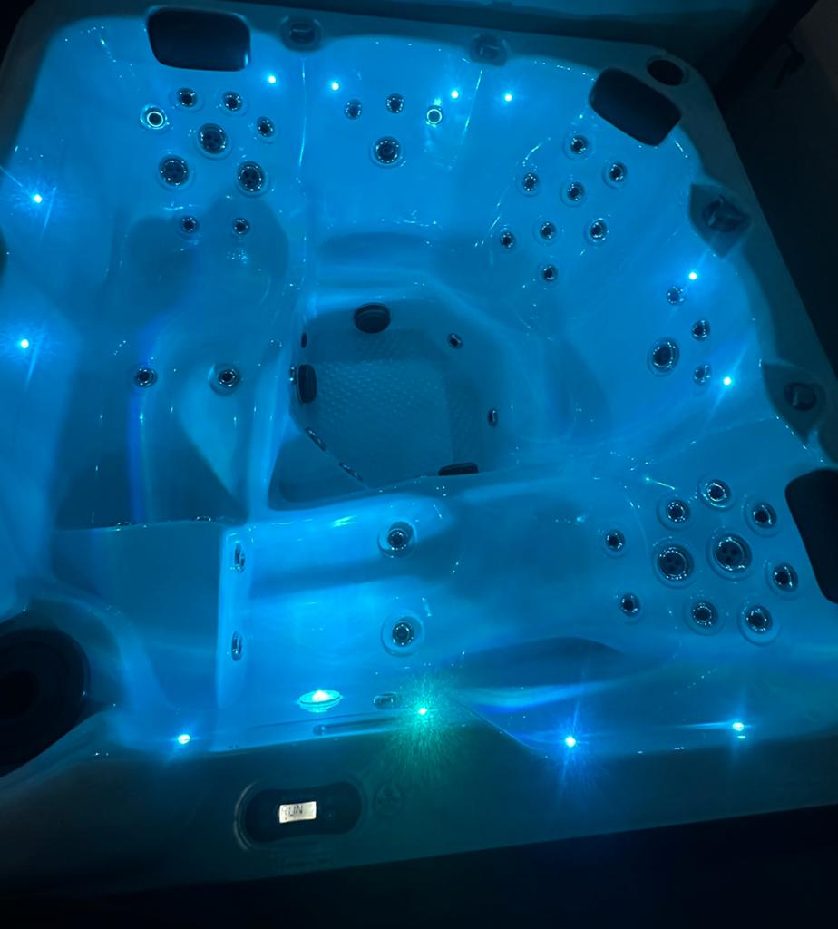 Jacuzzi | Sunspa Gold | 5 Persoons, Ophalen of Verzenden
