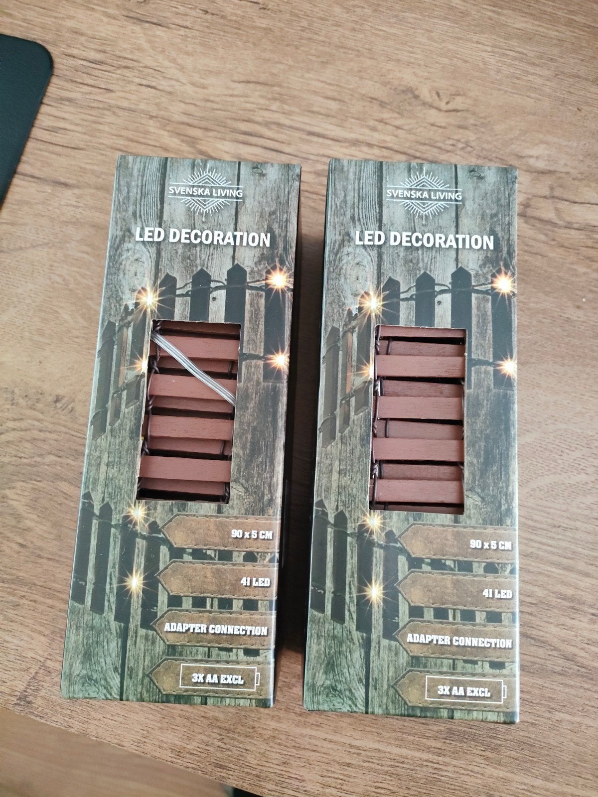 2 hekjes voor kerstdorp met verlichting, Ophalen