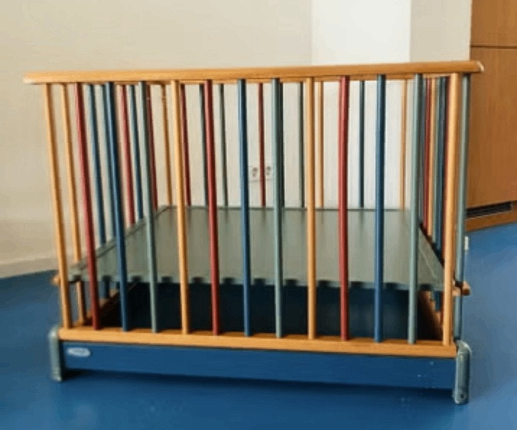 baby box uniek Kibofa in hoogte verstelbaar en inklapbaar, Kinderen en Baby's, Boxen, Ophalen, Gebruikt, Vierkant, In hoogte verstelbaar