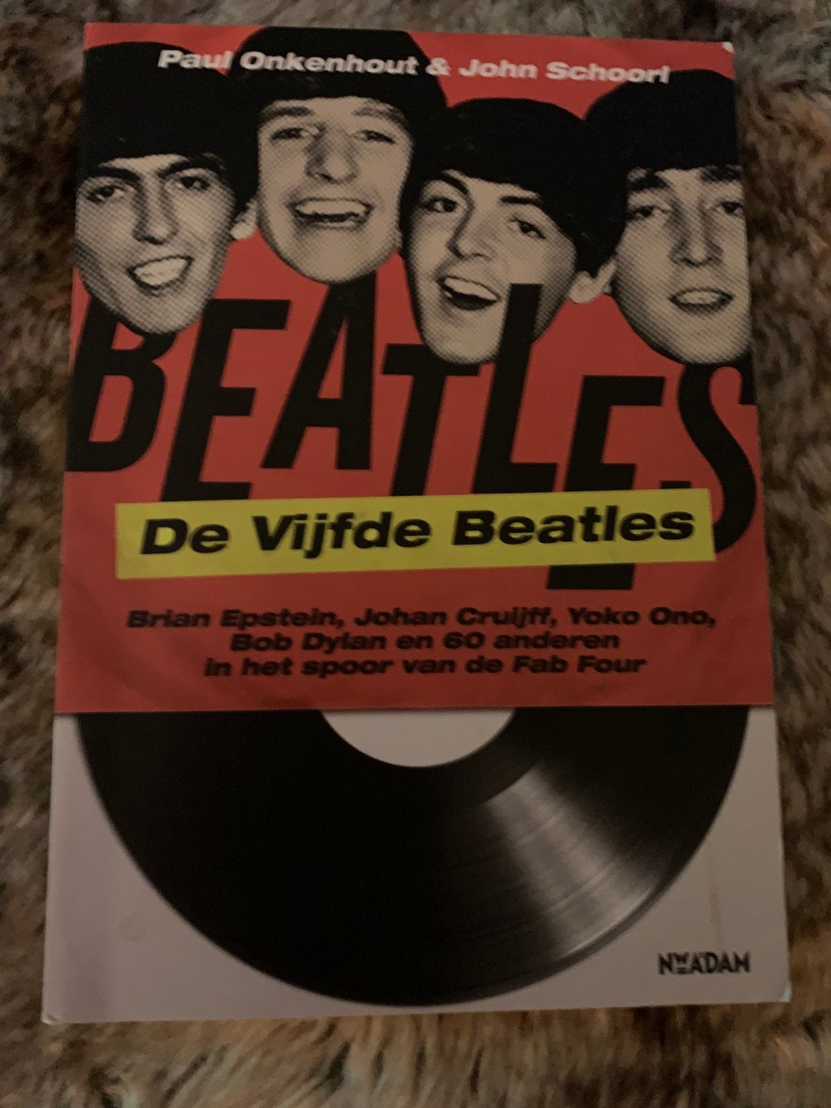 Paul Onkenhout - De Vijfde Beatles, Boeken, Gelezen, Artiest, Paul Onkenhout; John Schoorl, Ophalen of Verzenden