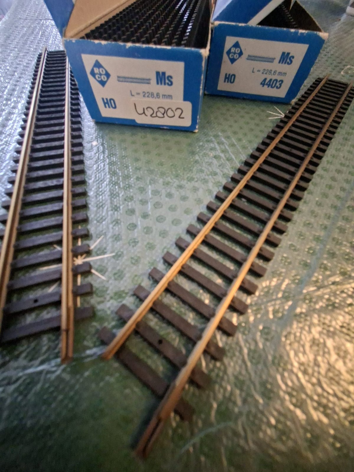 Roco messing rails HO, Hobby en Vrije tijd, Modeltreinen | H0, Ophalen, Gelijkstroom, Rails, Zo goed als nieuw