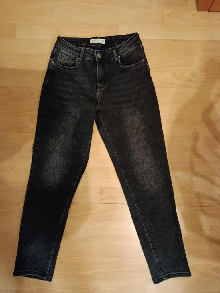 Mom jeans mt 36 gedragen van Hello miss, Ophalen of Verzenden, Gedragen, Blauw, W28 - W29 (confectie 36)