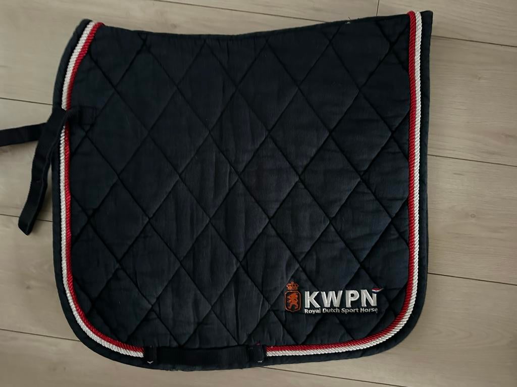 Dressuur zadeldek kwpn, Dieren en Toebehoren, Ophalen of Verzenden