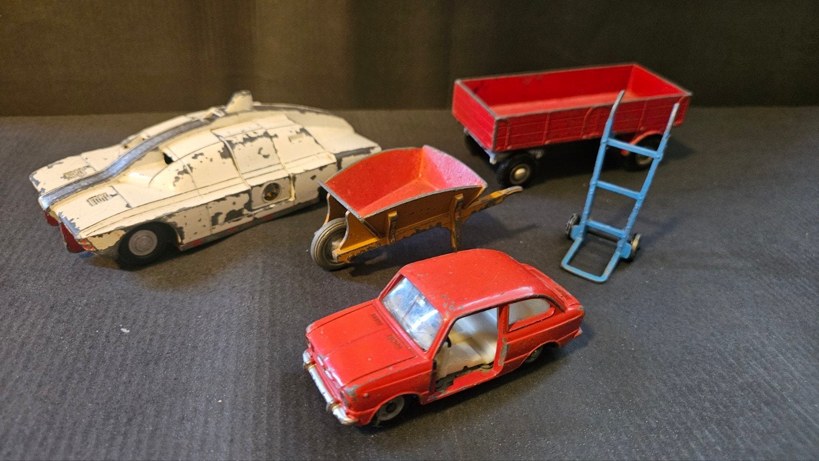 dinky toys 4x, Ophalen of Verzenden, Gebruikt, Auto, Dinky Toys