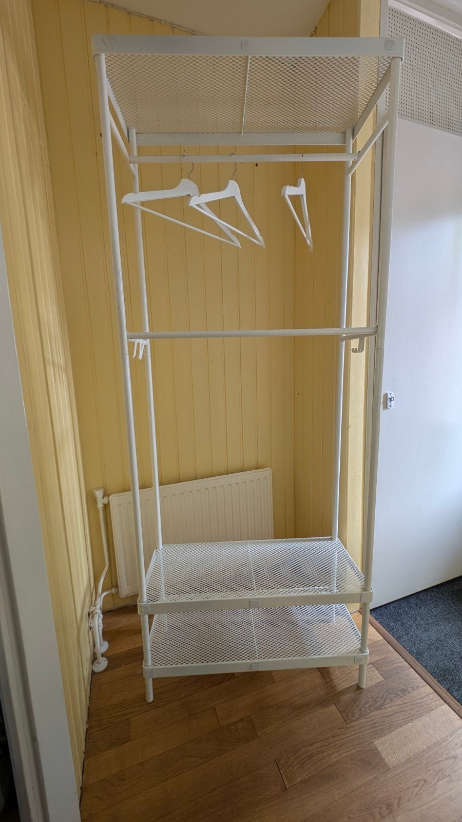 Witte staande kapstok met planken - Zo goed als nieuw, Ophalen, Zo goed als nieuw, Metaal, Staande kapstok