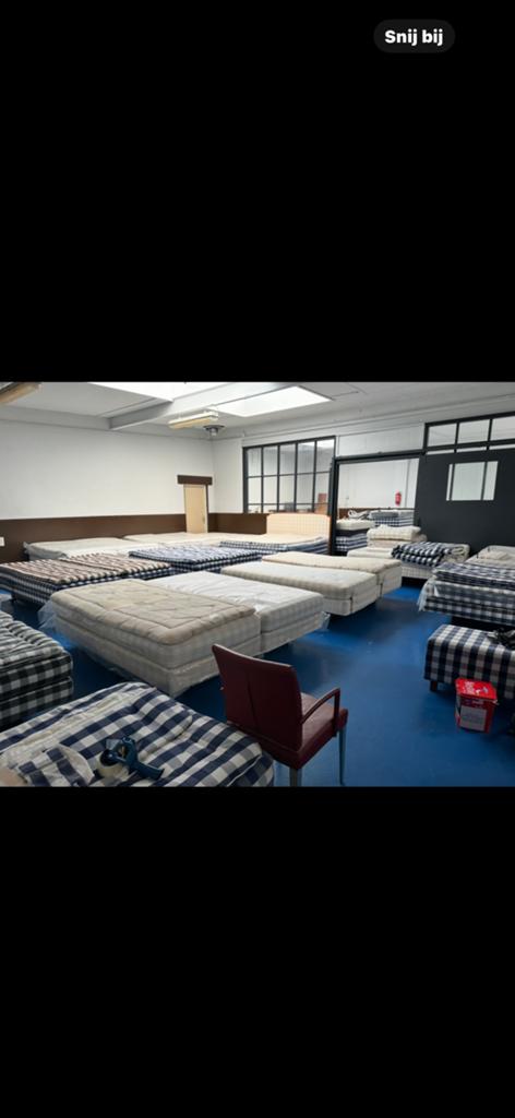 Hästens boxspring showroom (600 m²) ter overname-uitverkoop, Ophalen of Verzenden