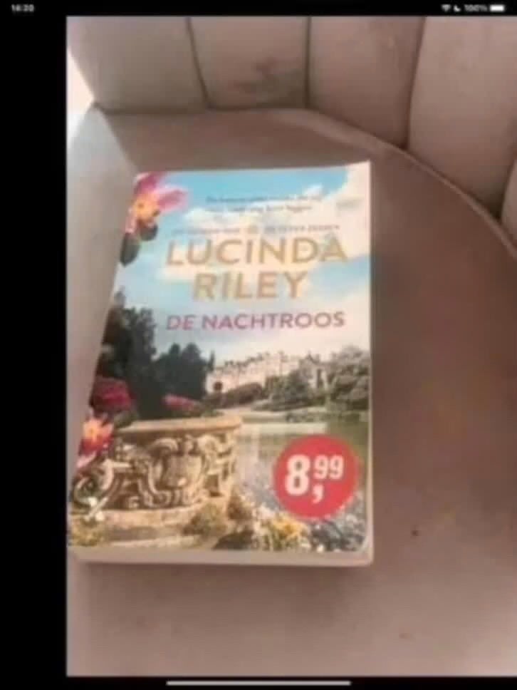 De Nachtroos - Lucinda Riley, Boeken, Europa overig, Lucinda Riley, Ophalen of Verzenden, Zo goed als nieuw