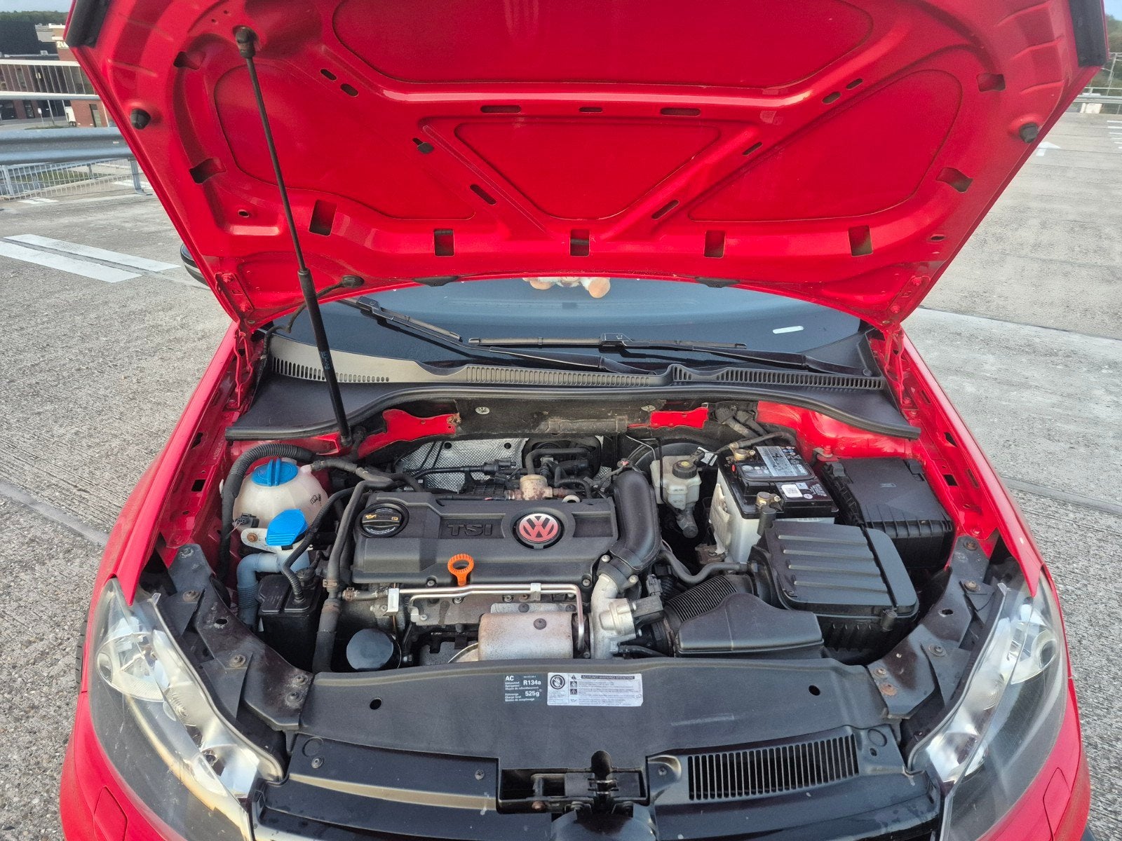 Foto 5 van Volkswagen Golf 1.4 R-PAKKET Sub&speakers MAXTON