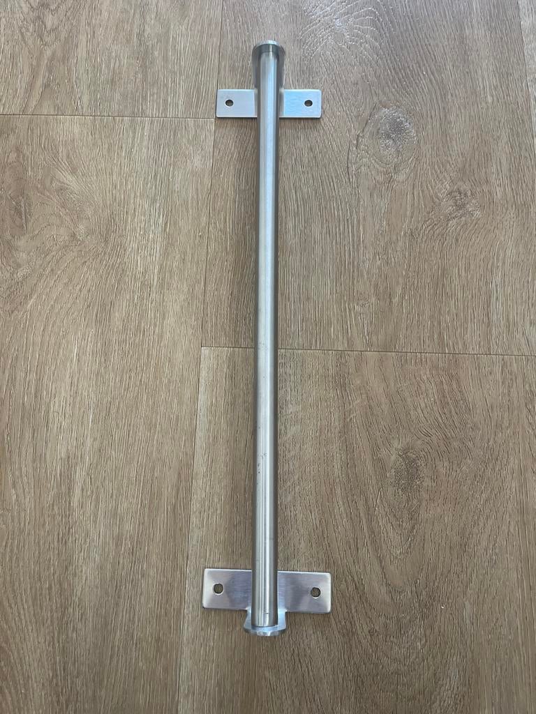 Handdoekenrek - Grundtal IKEA - Zilverkleurig, Huis en Inrichting, Badkamer | Badtextiel en Accessoires, Ophalen, Gebruikt, Zwart