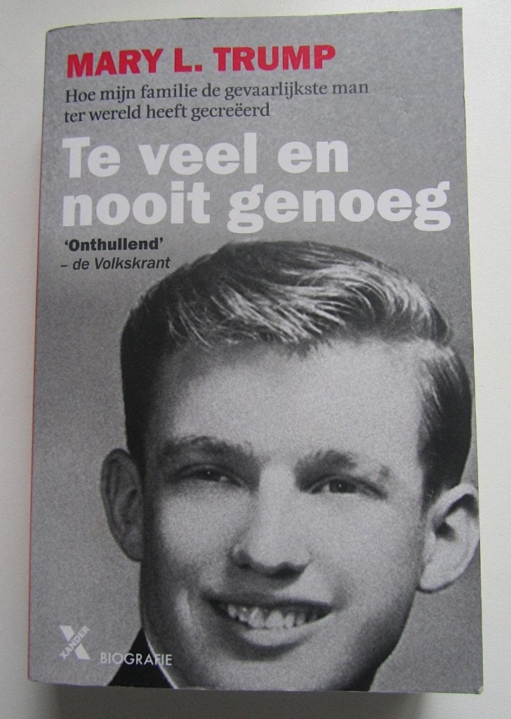 Te Veel en Nooit Genoeg - Mary L. Trump, Ophalen of Verzenden, Zo goed als nieuw
