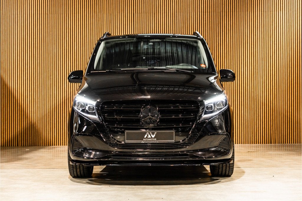 Mercedes-Benz Vito 119 CDI 4-MATIC DC L3 XL | AMG | L+R Schu, Auto's, Automaat, Gebruikt, 2500 kg, Zwart