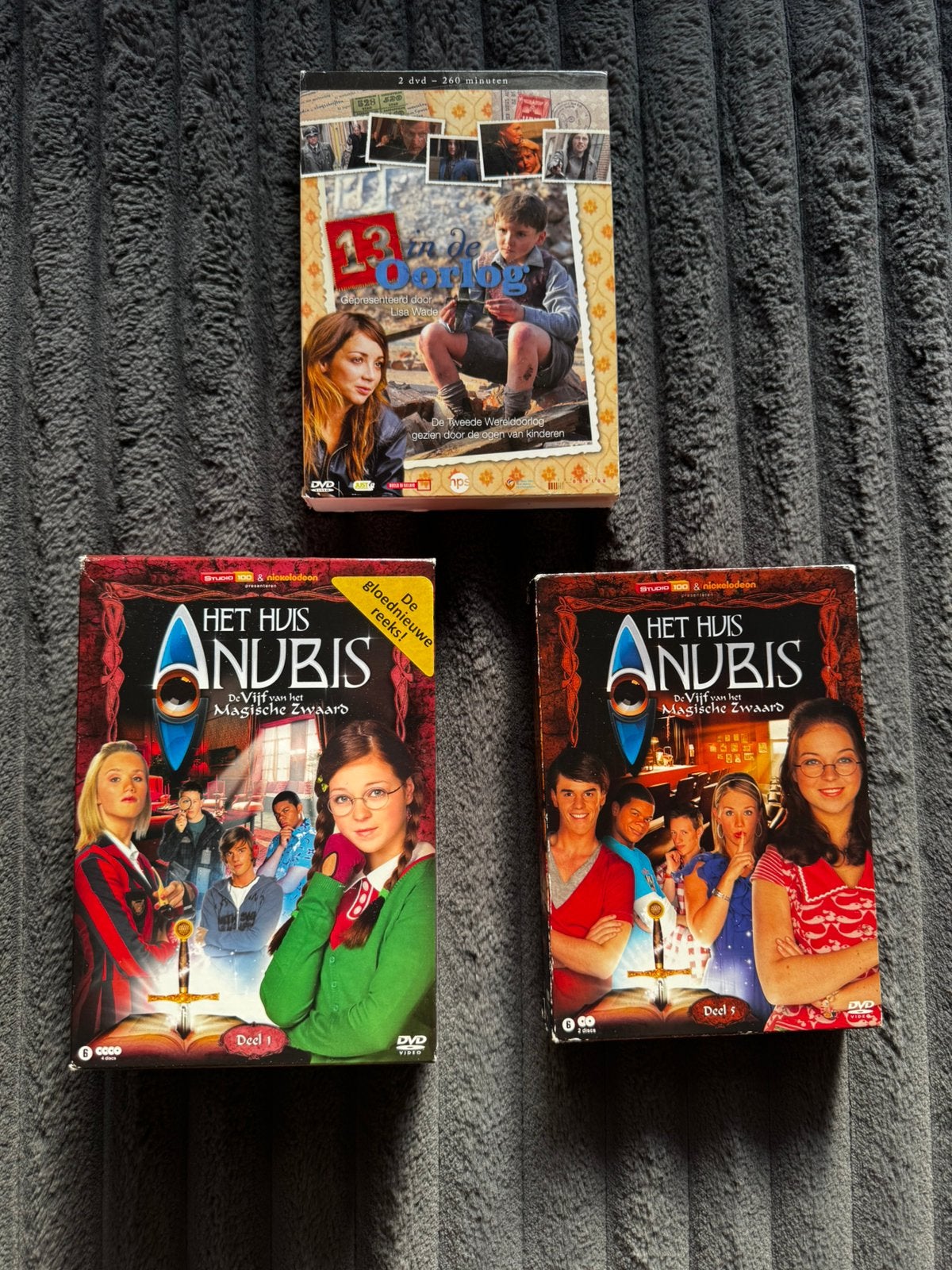 Huis Anubis DVD Boxen + 13 in de Oorlog DVD, Cd's en Dvd's, Avontuur, Boxset, Ophalen of Verzenden, Zo goed als nieuw
