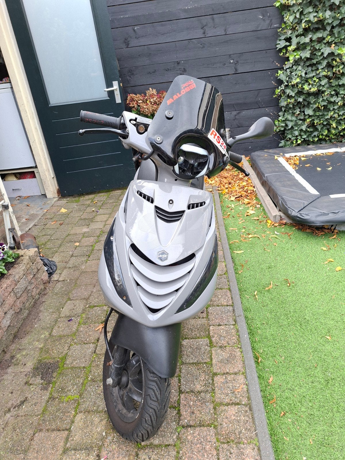 Piaggio Zip 2takt 70cc, Ophalen, Tweetakt, Zo goed als nieuw, 70 cc