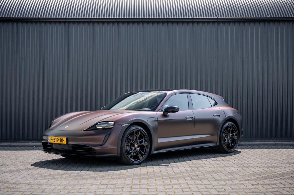 Porsche Taycan Cross Turismo 4 | 93kWh | SOH 91% | Luchtveri, Auto's, Porsche, Automaat, 110 €/maand, 4 stoelen, Zwart