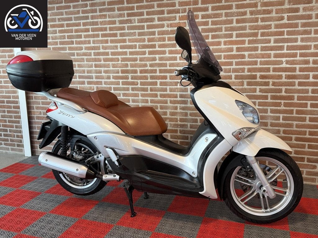 Yamaha 250 X-City Topkoffer, Handvatverwarming, Alleskunner!, Handvatverwarming, Bedrijf, Overig, 249 cc