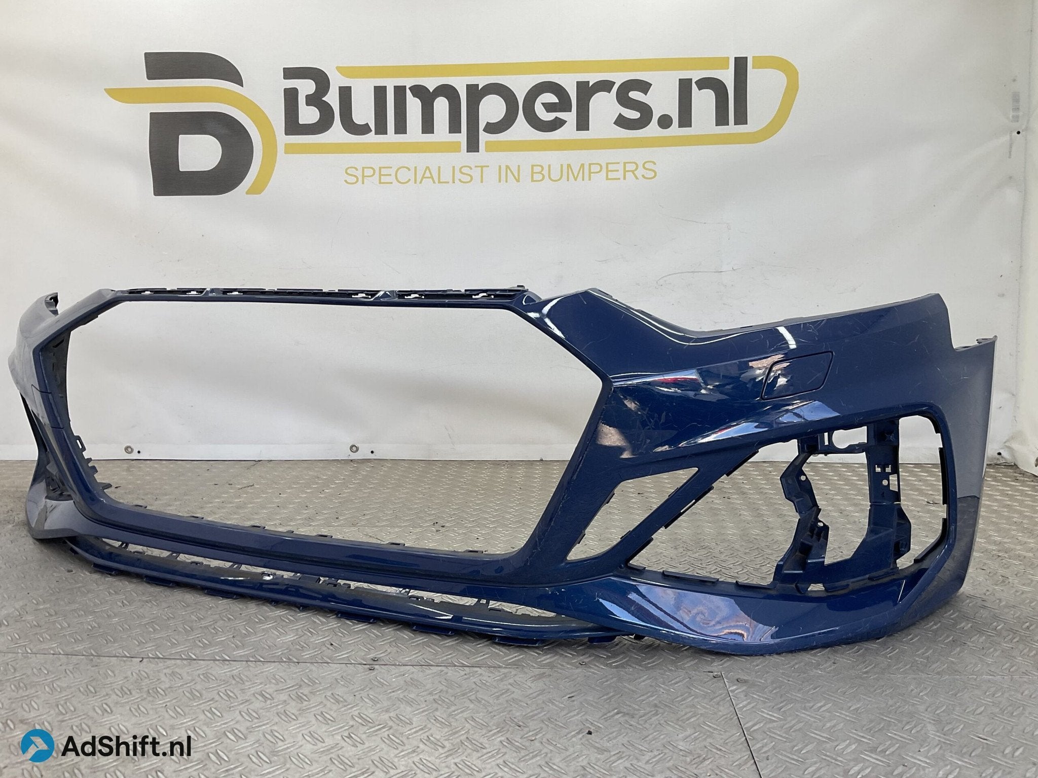 Bumper Audi RS5 2020-2024 8W6807437AH Voorbumper H4-22477, Bumper