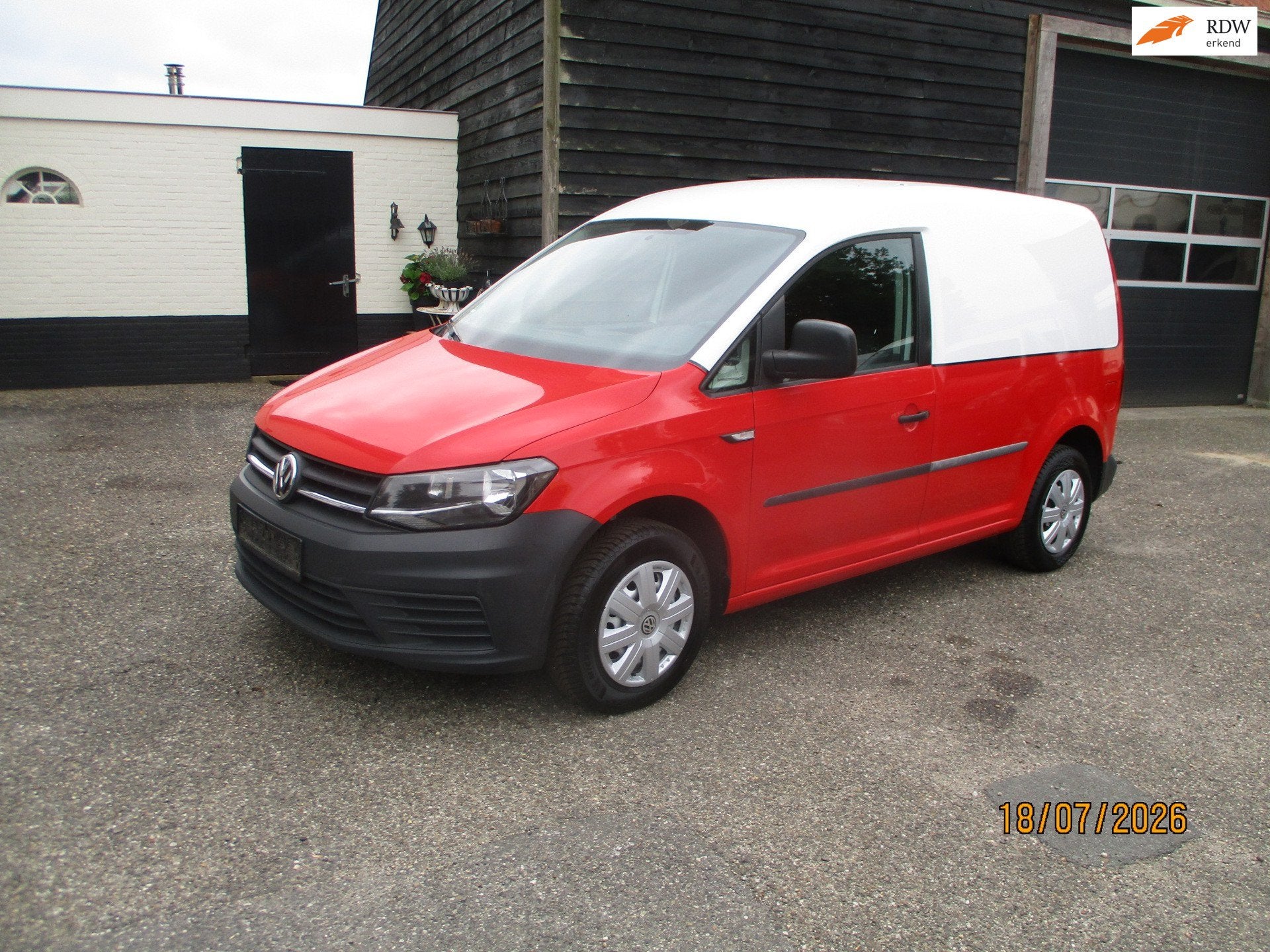 Volkswagen Caddy 1.6 TDI L1H1 Trendline DUITSE REGISTRATIE., Voorwielaandrijving, Stof, Gebruikt, Zwart